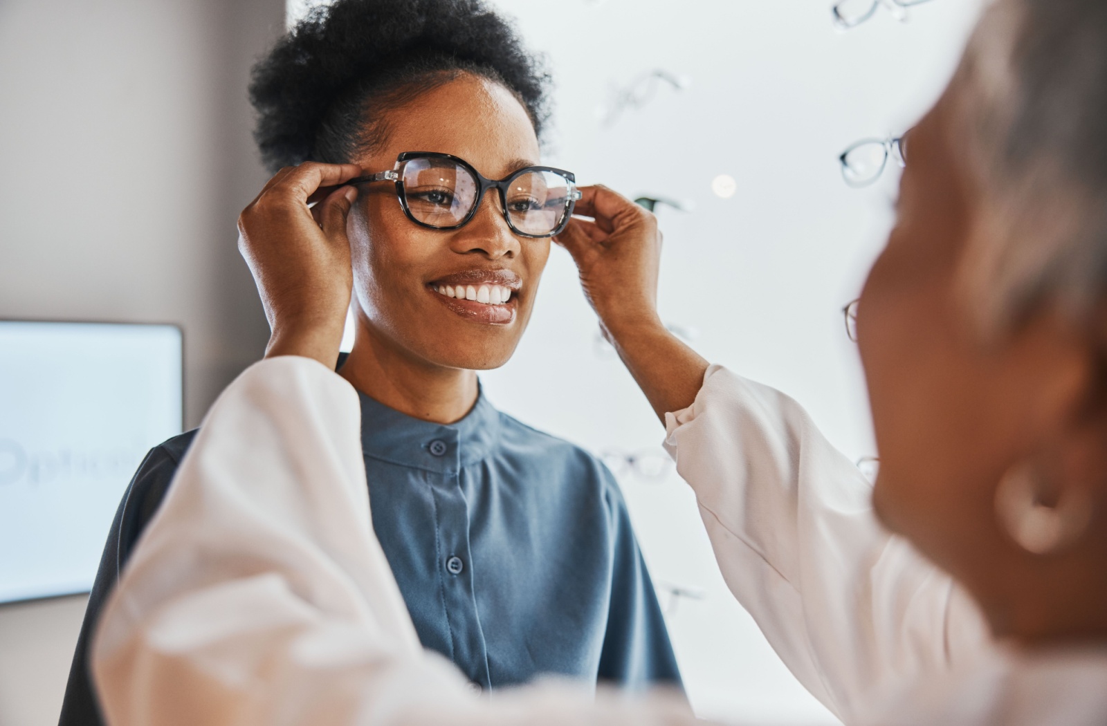 How Should Eyeglasses Fit Your Face? | The Eye Avenue